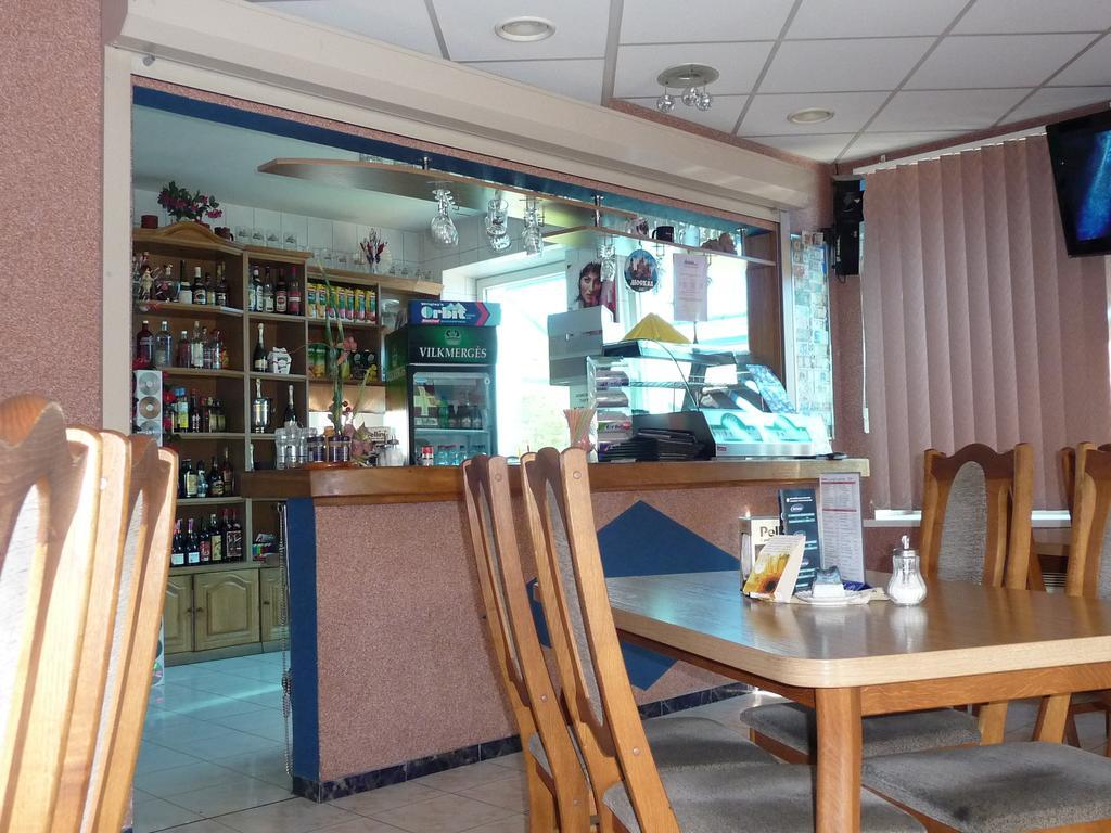 Skaistaziede Hotel Šiauliai Екстериор снимка
