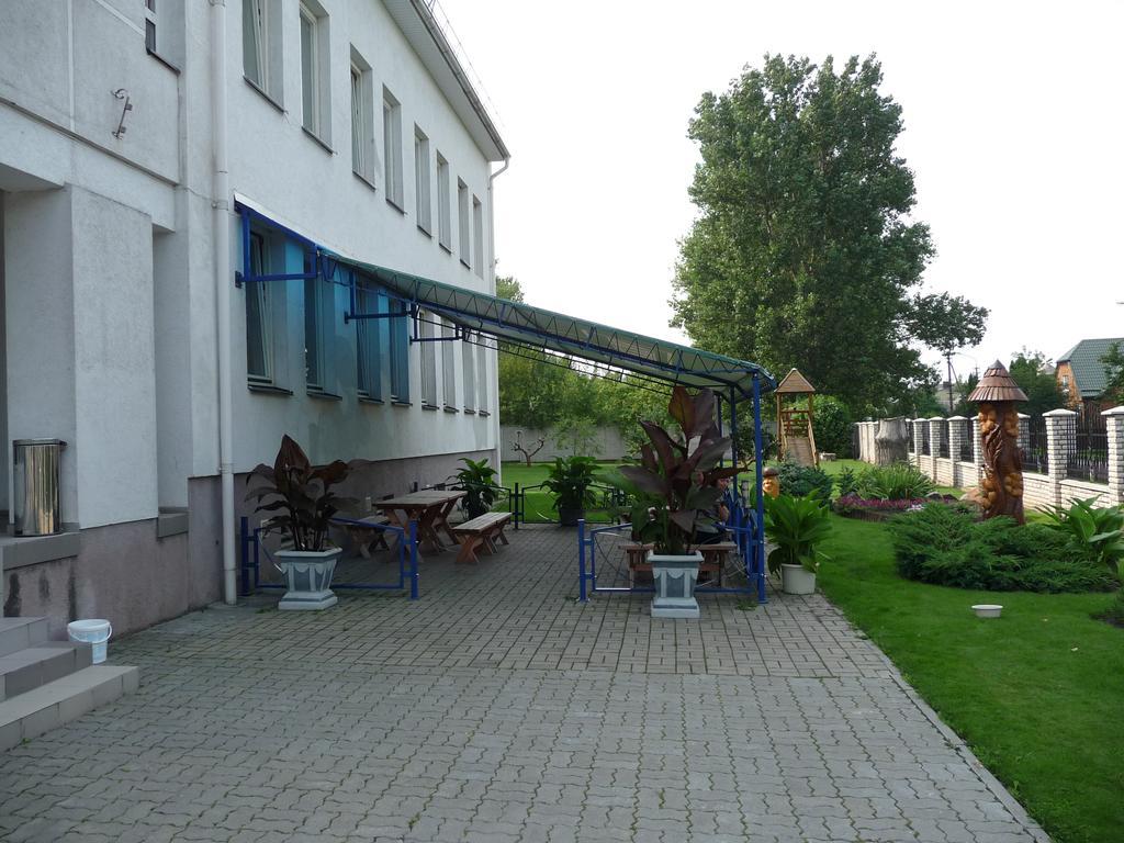 Skaistaziede Hotel Šiauliai Екстериор снимка